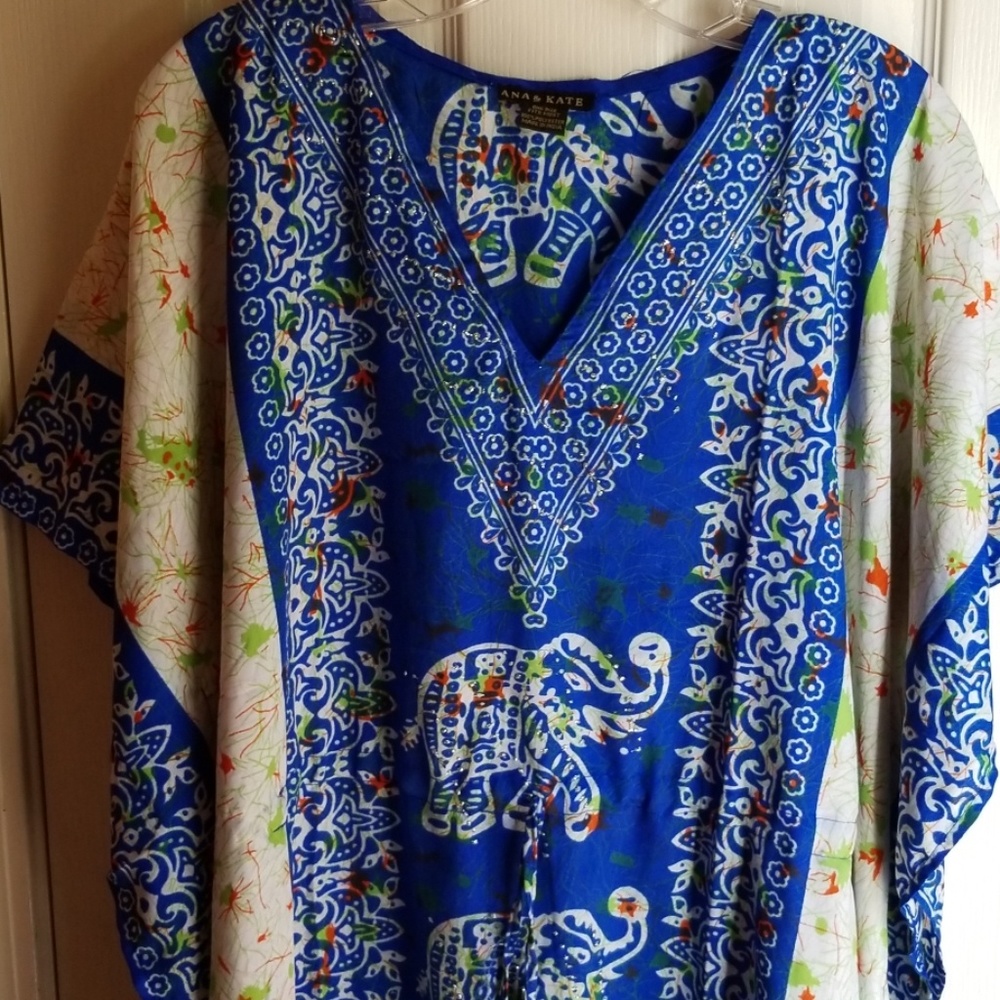 NWT ANA & KATE ELEPHANT SHORT CAFTAN 💚